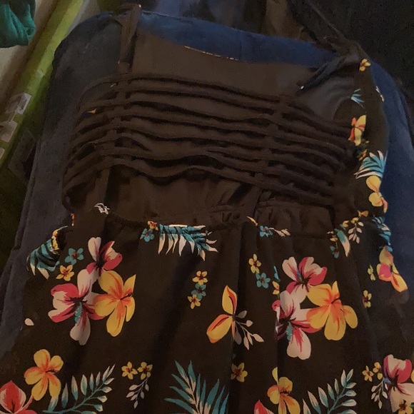 Hawaiian Me - Picture 1 of 4